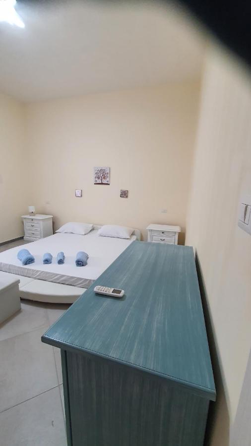 Fagicamera Hotel Олбия Екстериор снимка